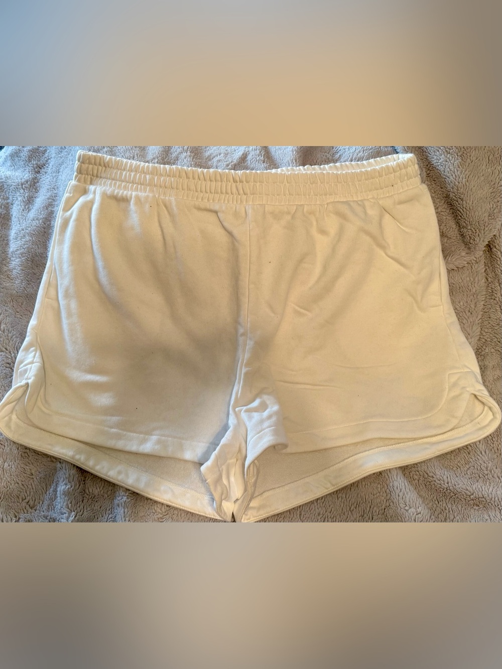 GAP White Elastic-Waist Women’s Shorts